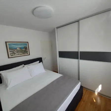 Duja Spadi Appartement *